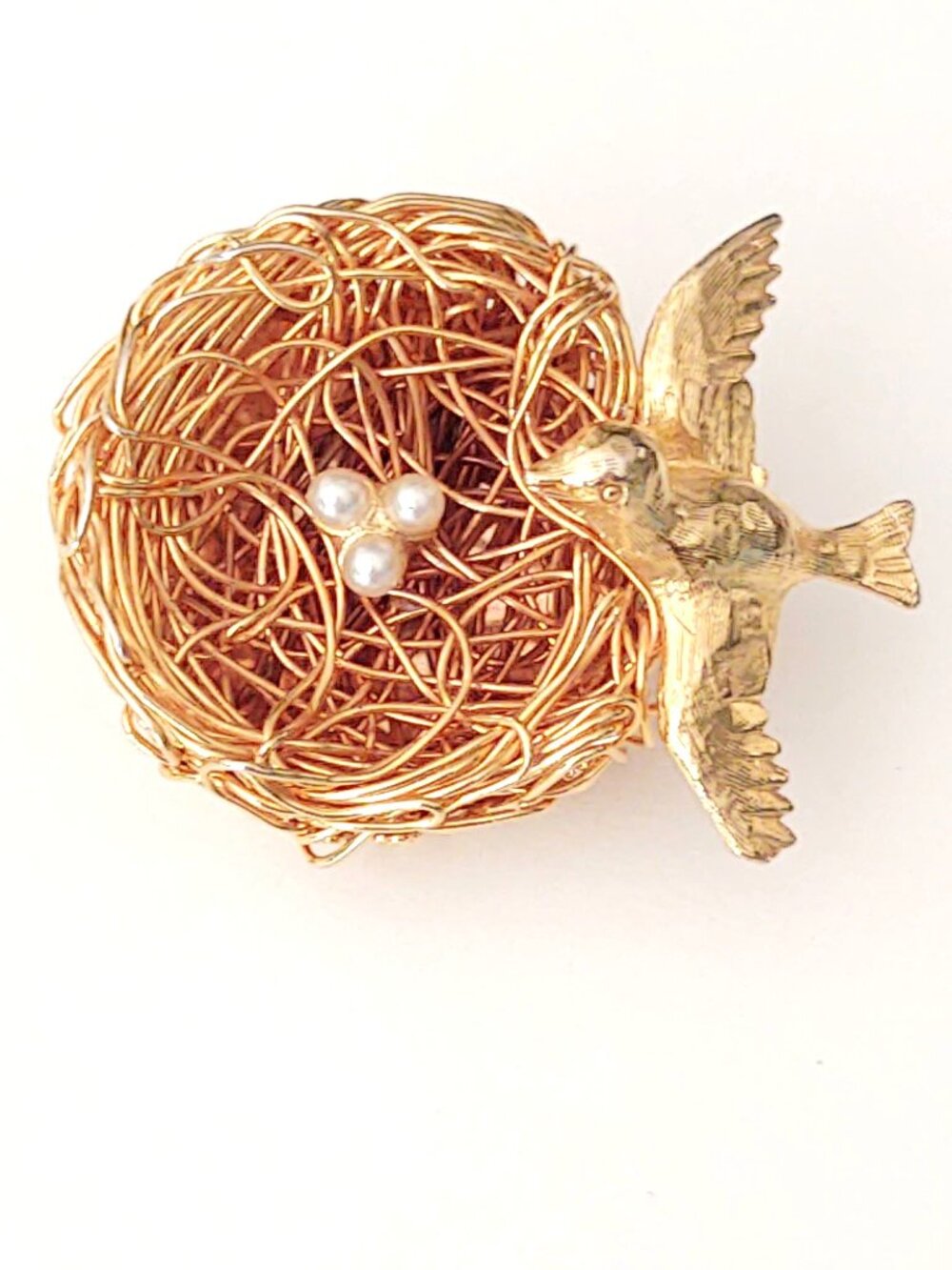 Vintage Jeanne bird, nest and faux pearl eggs brooch